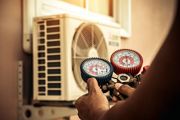 Professional Ac Installation technician working in Victoria, MN